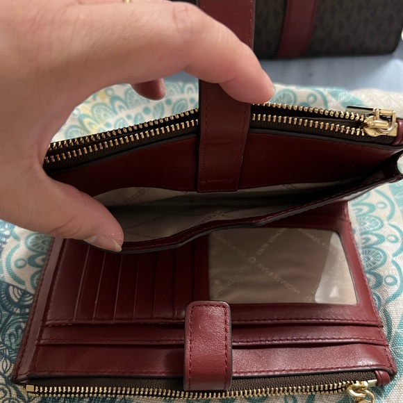 Adele Smartphone Wallet by Michael Kors - Picture 3 of 6